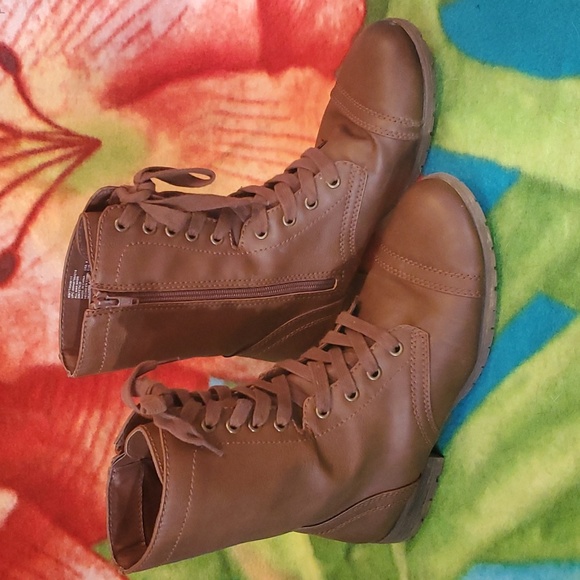 Time and Tru Shoes - 👢Time and Tru size 9 Boots